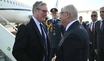 Bakan Güler, Starmer'i karşıladı
