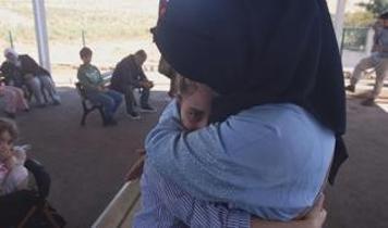 Türkiye'nin merhametiyle hayata tutundular, gözyaşlarıyla vatanlarına dönüyorlar! ''Burası ikinci vatanım''