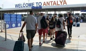 Turizm gelirinde hedef 64 milyar dolar