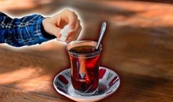 Çaya şeker atanlar baksın! Meğer o hastalığa davetiye çıkarıyormuş