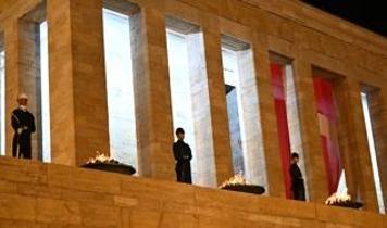 10 Kasım'da 1 milyondan fazla kişi Anıtkabir'e akın etti