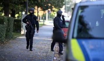 Merkel ve Scholz'un adları ölüm listesinde mi? Dortmund'da şok gelişme!