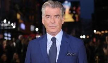 Pierce Brosnan ve oğlu Christopher, Londra'da yıllar sonra bir arada