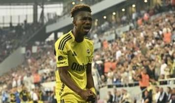 Domenico Tedesco'nun vazgeçilmezi oldu! Fenerbahçe'de Dorgeles Nene göz dolduruyor