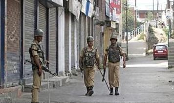 Cammu Keşmir'de karakolda depolanan patlayıcı infilak etti: 9 ölü