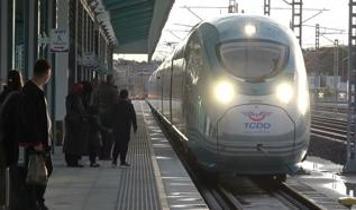 YHT hattı için geri sayım... Seyahat süresi 3 saat 30 dakikaya düşecek