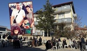 Fatih'te gıda zehirlenmesi şüphesiyle ölen anne ve 2 çocuğunun hayalleri yarım kaldı