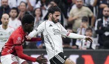 Rafa Silva'nın menajerlik şirketinden açıklama! Beşiktaş'tan ayrılmayı planlıyor