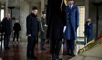 Ukrayna Devlet Başkanı Zelenski, Anıtkabir'i ziyaret etti