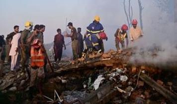 Pakistan'da tutkal fabrikasında gaz sızıntısı: 15 ölü