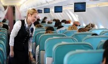 Uçuşlarda kötü davranış artıyor: ABD'den 'Seyahatin Altın Çağı' kampanyası