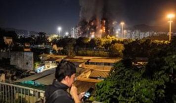 Hong Kong'da yangın faciası: Yüzlerce kişinin akıbeti bilinmiyor