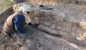 Blaundos antik kentinde 1800 yıllık heykel bulundu