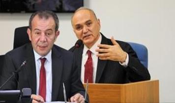 AK Partili başkandan Tanju Özcan'a gönderme: Biraz kumda oynasın