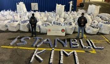 Ambarlı Limanı'nda 94 milyon liralık kaçak sigara operasyonu