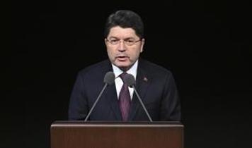 "Hakim ve savcılarımızı hedef gösteren hiçbir girişim 'ifade özgürlüğü' perdesiyle haklı gösterilemez"