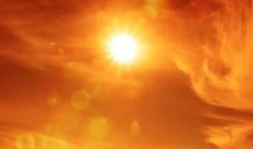 Dünya'yı tehdit eden dev güneş lekesi ortaya çıktı