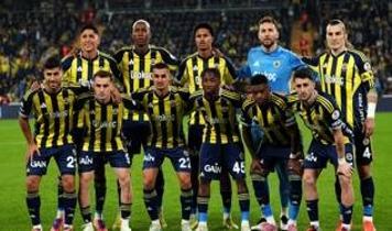 Fenerbahçe'de 3 eksik! Kanarya, Başakşehir deplasmanında