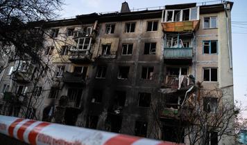 Zelenskiy açıkladı: Rusya son bir haftada 1600 İHA, 1200 güdümlü bomba, 70 füzeyle saldırdı