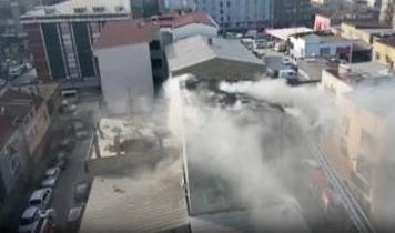 Sultangazi'de bir binada çıkan yangında can pazarı: Alevlerin arasından atladı