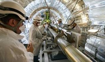 Mega bilim projesi! Çin'in 100 km'lik hızlandırıcı planı rafa kalktı