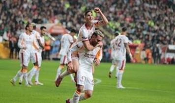 Galatasaray'dan dört dörtlük galibiyet! Antalyaspor deplasmanında 4 golle kazandı
