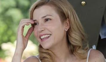 Meğer o da sosyetendenmiş… Bakın Selma Ergeç kiminle evli!