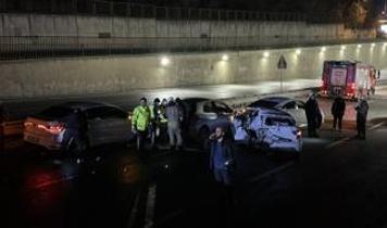Çekmeköy'de 7 aracın karıştığı kazada 7 kişi yaralandı