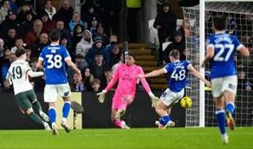 Chelsea, Lig Kupası'nda yarı finale yükseldi