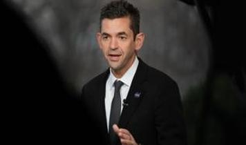 Yeni NASA başkanı Isaacman, Trump döneminde aya dönüş hedefini açıkladı