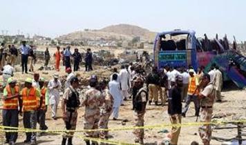 Pakistan'da feci kaza! 14 kişi yaşamını yitirdi