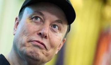 Elon Musk güneş enerjisinin dünyayı besleyebileceğini iddia ediyor