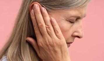 Kulak çınlaması vücudun tehdit tepkisini tetikliyor