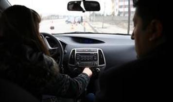 Sürüş alışkanlıklarındaki değişiklikler demansın erken uyarısı olabilir