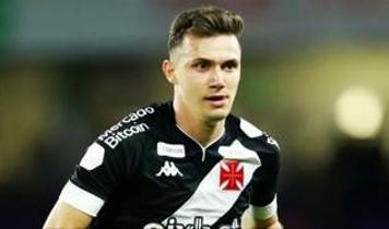 Beşiktaş sol bek mesaisinde! Tek aday Lucas Piton