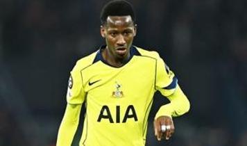 Galatasaray'da 6 numara arayışı! Transferde hedef Pape Matar Sarr