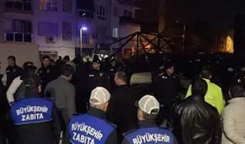 CHP'li belediyeden kaçak yapı skandalı! Bir de yıkıma direndiler