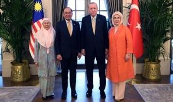 Cumhurbaşkanı Erdoğan, Malezya Başbakanı İbrahim'i kabul etti