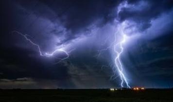 Yapay zeka aşırı hava koşullarında geleneksel tahminlerin gerisinde kalıyor