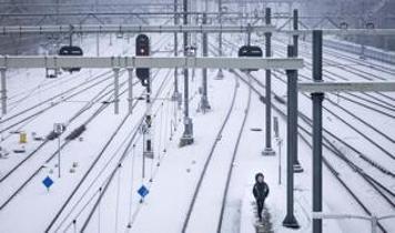 Hollanda neden kar karşısında bu kadar çaresiz kaldı?