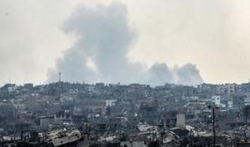 Katil İsrail ateşkese rağmen Gazze'de topçu ve hava saldırılarını sürdürdü