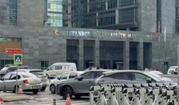 Kartal Bölge Adliyesi'nde saldırı: Eski eşini silahla yaraladı