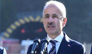 Türkiye'nin havalimanı sayısı artıyor... Bakan Uraloğlu hedefi açıkladı