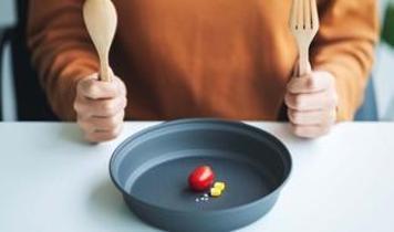 Kilo vermek isteyenlere kötü haber! Kısıtlayıcı diyetlerin bilinmeyen etkileri ortaya çıktı