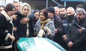 Adana'da aile faciası: İki kardeş toprağa verildi