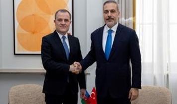 Dışişleri Bakanı Fidan, Azerbaycanlı mevkidaşı Bayramov ile telefonda görüştü