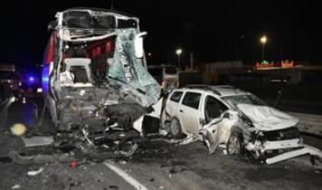 Anadolu Otoyolu'nun Sakarya geçişinde kaza nedeniyle Ankara istikameti trafiğe kapandı