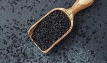 Kara susam her yerde! Bu trendin ardındaki sır ne?