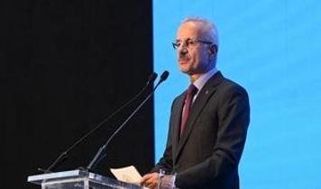 Bakan Uraloğlu: Bölünmüş yol ağımız ve otoyollarımız sayesinde 303 milyar lira ekonomik fayda sağladık