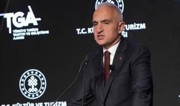 Cumhuriyet tarihinde bir ilk! Turizm geliri 65.2 milyar dolarla rekor seviyeye ulaşti